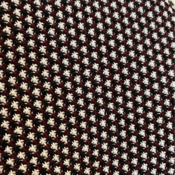 ben SHERMAN mens crew neck sweater. Size Large. NWOT. Black/white/burgun… - Picture 7 of 8